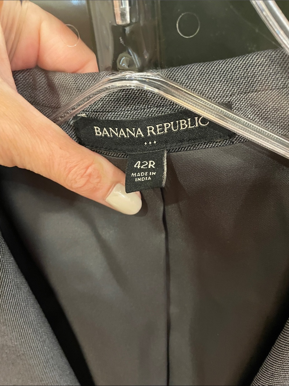Banana Republic Men's Light Gray Single-Breasted Suit Jacket - Picture 3 of 9